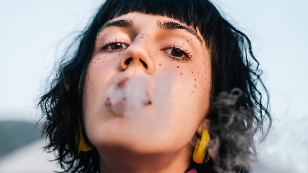 youth smoking trends, alternative nicotine products